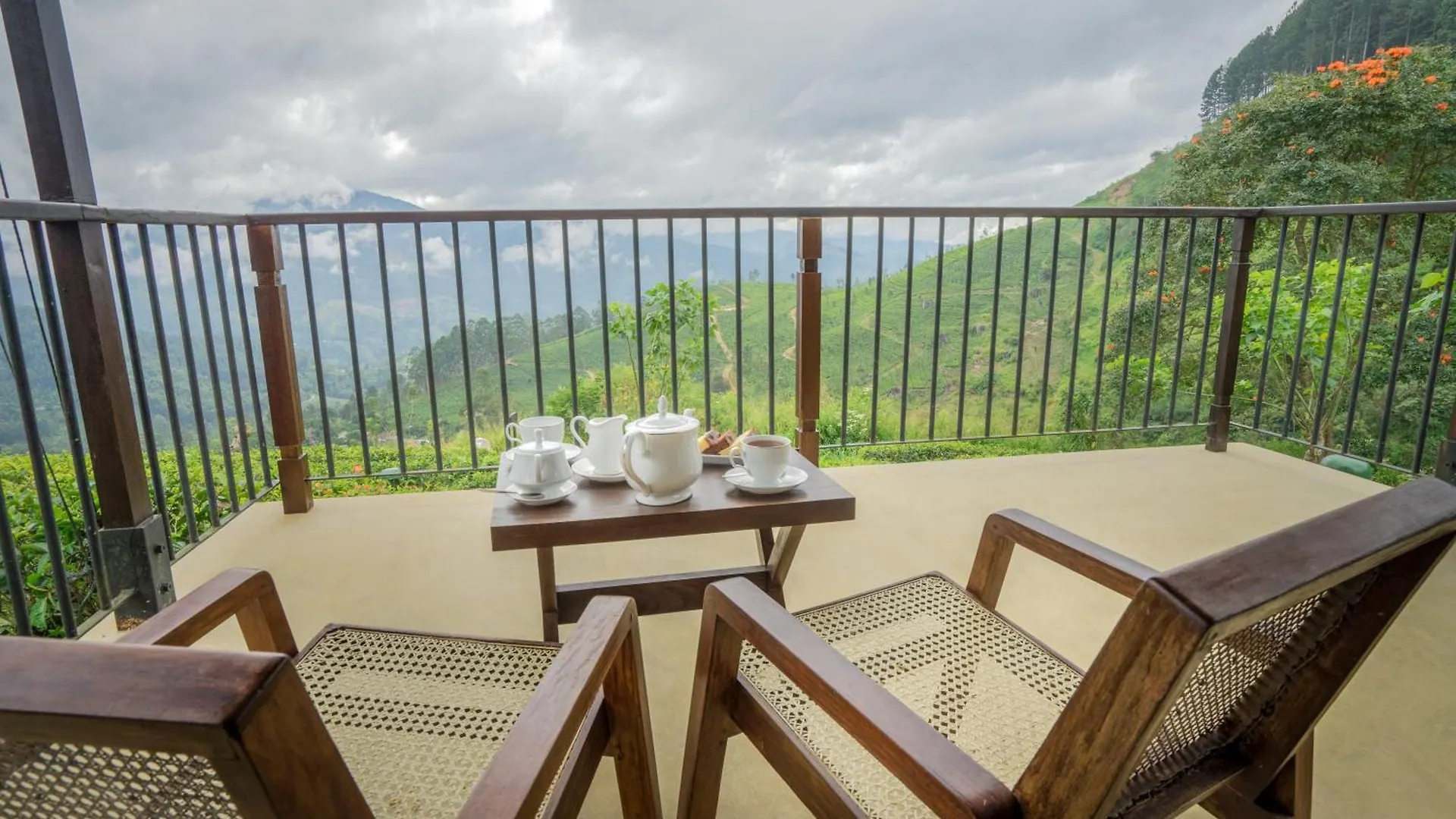Madulkelle Tea And Eco Lodge Kandy 5*,